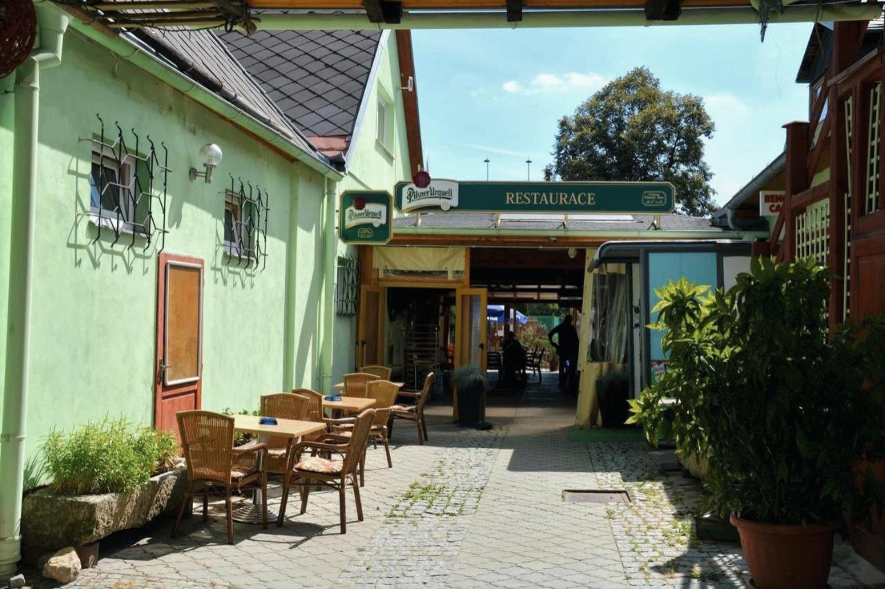 Penzion U Selongu Jindřichův Hradec Exterior foto